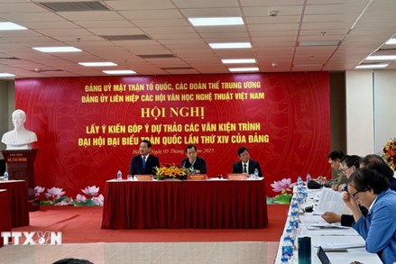 Văn nghệ sỹ đóng góp ý kiến cho dự thảo văn kiện Đại hội XIV của Đảng