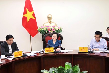 Phó Thủ tướng Phạm Thị Thanh Trà yêu cầu Bộ Nội vụ tăng tốc tiến độ các nhiệm vụ cuối năm