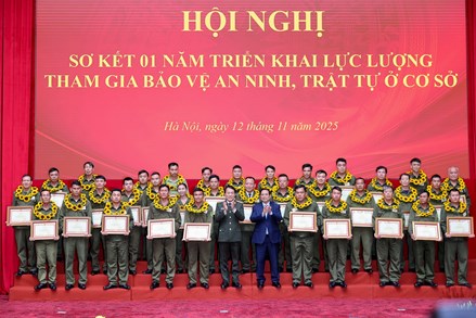 Thủ tướng nêu phương châm 14 chữ với lực lượng bảo vệ an ninh, trật tự ở cơ sở