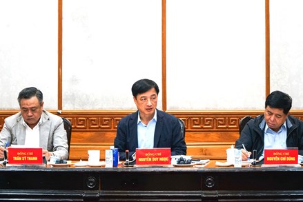 Tháo gỡ vướng mắc, bảo đảm tiến độ triển khai Nghị quyết 57-NQ/TW