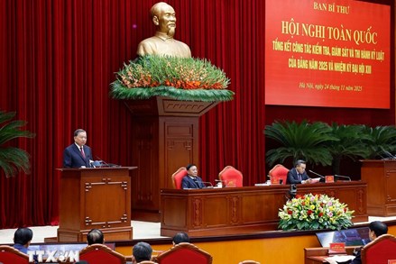 Tổng Bí thư: Không để có “khoảng trống,” “vùng tối” mà công tác kiểm tra, giám sát của Đảng không vươn tới được 