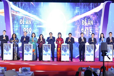 Thủ tướng: Phụ nữ Việt Nam ‘3 tiên phong’, ‘5 làm chủ’ trong khởi nghiệp sáng tạo