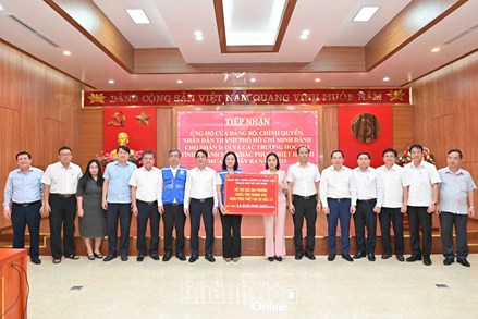 Thành phố Hồ Chí Minh tiếp tục hỗ trợ tỉnh Khánh Hòa hơn 57 tỷ đồng khắc phục hậu quả mưa lũ