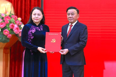 Đồng chí Nguyễn Thị Thu Hà giữ chức Phó Chánh Văn phòng Thường trực Văn phòng Trung ương Đảng