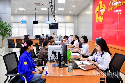 Nghị định số 370/2025/NĐ-CP: Sửa đổi, bổ sung quy định tổ chức các cơ quan chuyên môn thuộc cấp UBND tỉnh, cấp xã 