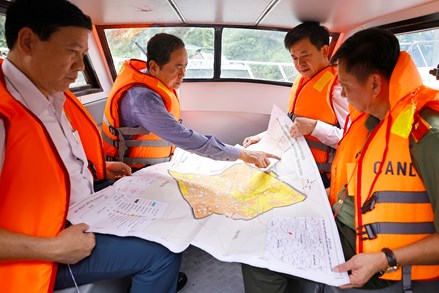 Gắn kết chặt chẽ tổng kết thực tiễn, nghiên cứu lý luận với xây dựng và tổ chức thực hiện pháp luật trong dự thảo Văn kiện Đại hội XIV của Đảng