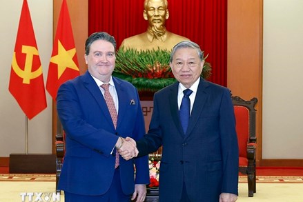 Tổng Bí thư Tô Lâm tiếp Đại sứ Hoa Kỳ tại Việt Nam Marc Evans Knapper