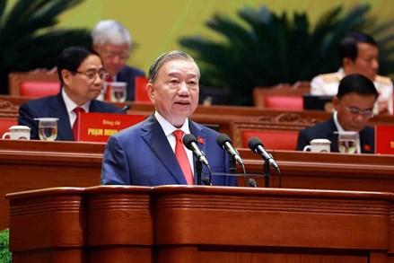 Toàn văn Báo cáo của Ban Chấp hành Trung ương Đảng khóa XIII về các văn kiện trình Đại hội XIV của Đảng