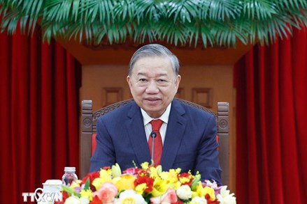 Tổng Bí thư điện đàm với Tổng Thư ký Đảng Hành động Nhân dân, Thủ tướng Singapore 