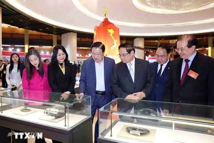 Thủ tướng: Thực hiện thành công Nghị quyết Đại hội Đảng XIV, đưa đất nước vững bước tiến vào kỷ nguyên mới 