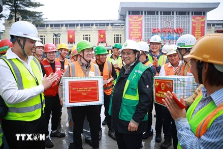 Thủ tướng: Quy hoạch phát triển ngành đường sắt với tầm nhìn trên 100 năm 