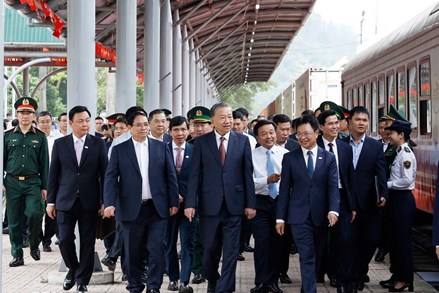 Tổng Bí thư Tô Lâm: Đường sắt kết nối Việt Nam - Trung Quốc phải là một đột phá chiến lược trong hợp tác kinh tế song phương
