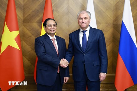 Thủ tướng Phạm Minh Chính hội kiến Chủ tịch Duma Quốc gia Nga