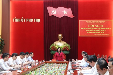 Đoàn kiểm tra của Bộ Chính trị làm việc với Ban Thường vụ Tỉnh ủy Phú Thọ