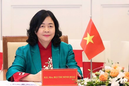 Chủ tịch Bùi Thị Minh Hoài gửi thư chúc mừng Mặt trận Lào xây dựng đất nước nhân dịp Tết cổ truyền Bunpimay