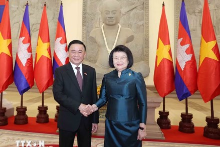 Việt Nam luôn dành ưu tiên cao cho mối quan hệ hữu nghị với Campuchia 