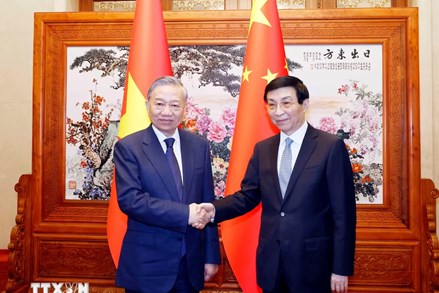 Tổng Bí thư, Chủ tịch nước Tô Lâm hội kiến Chủ tịch Chính hiệp toàn quốc Trung Quốc Vương Hộ Ninh