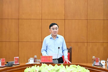 Kết luận của Bộ Chính trị về tiếp tục tháo gỡ khó khăn, vướng mắc cho các dự án tồn đọng kéo dài