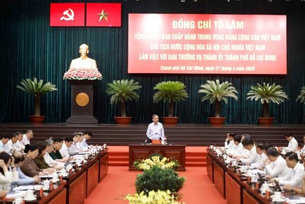 Tổng Bí thư, Chủ tịch nước Tô Lâm: TP Hồ Chí Minh phải đi đầu, biến các nghị quyết chiến lược thành thực tiễn sống động