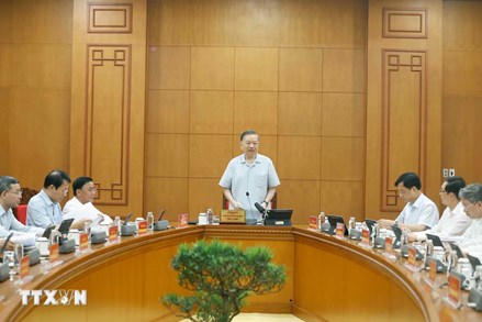 Tổng Bí thư, Chủ tịch nước: Hoàn thiện đề án về phát triển công nghệ lượng tử mang tầm chiến lược 