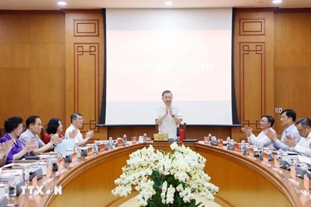 Tổng Bí thư, Chủ tịch nước: Từng bước chuyển mạnh tư duy từ quản lý văn hóa sang kiến tạo phát triển