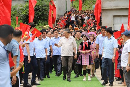 Tổng Bí thư, Chủ tịch nước Tô Lâm dự Ngày hội Toàn dân bảo vệ an ninh Tổ quốc tại Sơn La