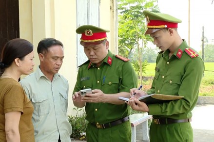 MTTQ Việt Nam và Nhân dân tham gia giám sát việc thực hiện chức trách, nhiệm vụ của Công an cấp xã