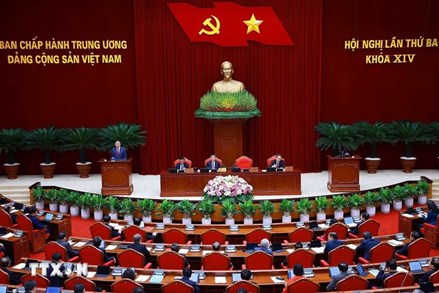 Thông cáo báo chí về ngày làm việc thứ hai Hội nghị Trung ương 3 khóa XIV 