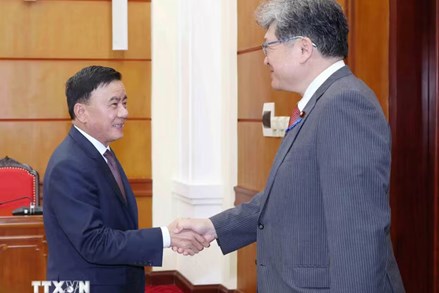 Thường trực Ban Bí thư Trần Cẩm Tú tiếp Quyền Tổng Thư ký Đảng Dân chủ Tự do Nhật Bản Hagiuda Koichi