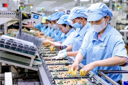 Kết luận số 83-KL/TW của Bộ Chính trị về phát triển công nghiệp vật liệu Việt Nam