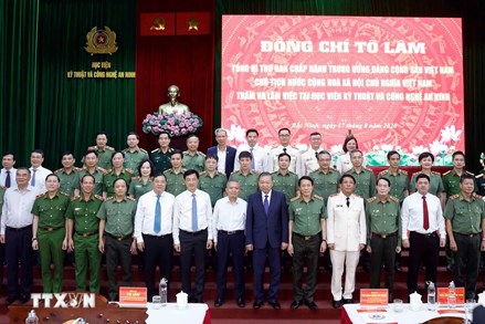 Tổng Bí thư, Chủ tịch nước Tô Lâm thăm, làm việc tại Học viện Kỹ thuật và Công nghệ an ninh (Bộ Công an)