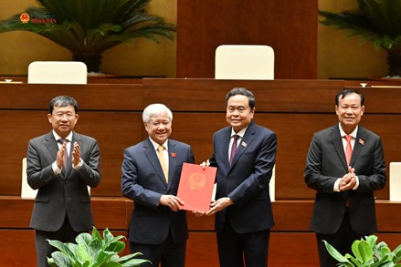 Chủ tịch Quốc hội Trần Thanh Mẫn dự Lễ công bố Nghị quyết thành lập Tổ chức Nghị sĩ hữu nghị Việt Nam khóa XVI
