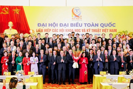 Chủ tịch Bùi Thị Minh Hoài dự Đại hội đại biểu toàn quốc Liên hiệp các Hội Khoa học và Kỹ thuật Việt Nam lần thứ IX, nhiệm kỳ 2026-2031