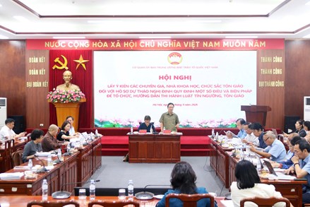 Hội đồng tư vấn về Tôn giáo góp ý Dự thảo Nghị định hướng dẫn thi hành Luật Tín ngưỡng, tôn giáo