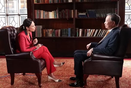 Tổng Bí thư, Chủ tịch nước Tô Lâm trả lời phỏng vấn kênh truyền hình Bloomberg TV 