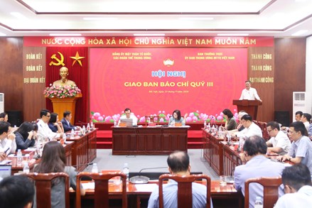 Nâng cao trách nhiệm của cơ quan chủ quản trong lãnh đạo, chỉ đạo hoạt động của cơ quan báo chí trực thuộc