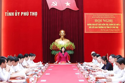 Chủ tịch Bùi Thị Minh Hoài: Phú Thọ tiên phong chuyển đổi số trong công tác cán bộ
