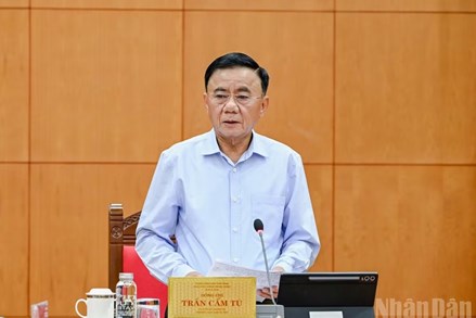 Bộ Chính trị ban hành Quy định số 227-QĐ/TW về kiểm điểm và đánh giá, xếp loại chất lượng đối với tập thể, cá nhân