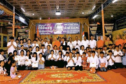 An Giang bảo đảm quyền thụ hưởng văn hóa cho đồng bào DTTS - Từ chính sách đến thực tiễn