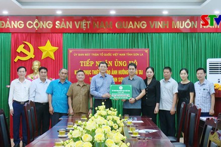 Ủy ban MTTQ Việt Nam tỉnh Sơn La tiếp nhận 400 triệu đồng ủng hộ khắc phục hậu quả do ảnh hưởng thiên tai trên địa bàn