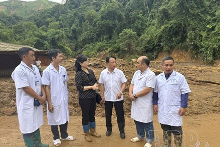 Điện Biên: Đảm bảo nước sạch, vệ sinh môi trường sau mưa lũ