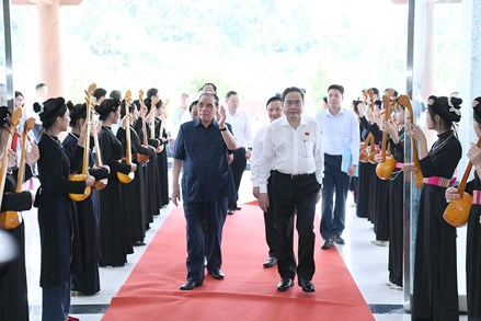 Chủ tịch Quốc hội Trần Thanh Mẫn dự Chương trình “Trở về nguồn - hướng tới tương lai“