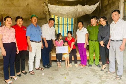 Người “giữ lửa” đoàn kết ở thôn Mạ