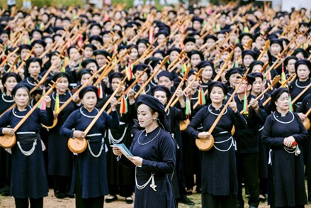 Xây dựng văn hóa con người Cao Bằng bản sắc, truyền thống phát triển