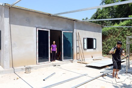 Niềm vui của những hộ nghèo