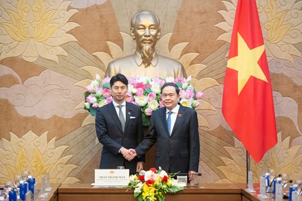 Chủ tịch Quốc hội Trần Thanh Mẫn tiếp Đoàn Ban Thanh niên Đảng Dân chủ tự do và nghị sĩ trẻ Nhật Bản