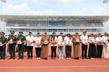 Lãnh đạo MTTQ TP Hà Nội thăm, động viên các khối tham gia A80