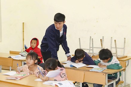 Đồng bào dân tộc Si La tại Điện Biên: Cuộc sống mới ở Nậm Sin