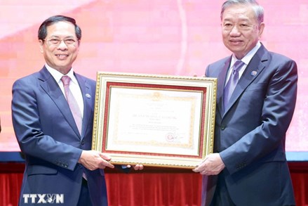 Tổng Bí thư Tô Lâm: Ngoại giao Việt Nam tiên phong kết nối hợp tác, không ngừng nâng cao vị thế đất nước