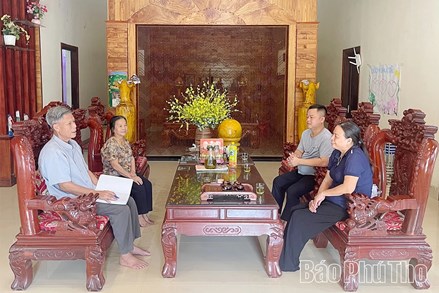 Phú Thọ: Người có uy tín dân tộc Cao Lan làm kinh tế giỏi